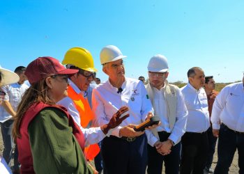 Pone en marcha Américo Villarreal planta trituradora de neumáticos en Matamoros
