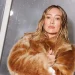 Hilary Duff marca su regreso musical con “Luck… Or Something”