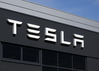 Congreso de NL choca por fracaso de Tesla: Exigen revisar gasto en infraestructura