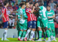 La Liga MX arde tras la Fecha 11: Chivas golea y los clásicos capitalinos dividen honores