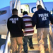 Agentes de ICE reforzarán aeropuertos ante caos por cierre de gobierno