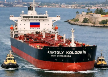 Buque ruso con petróleo llega a Cuba tras flexibilización del bloqueo de EE. UU.