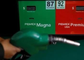 Gasolina Premium roza los 30 pesos en Monterrey: Usuarios denuncian presión económica