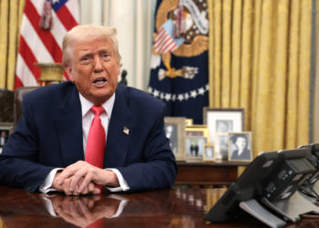 Guerra Por El Poder Económico