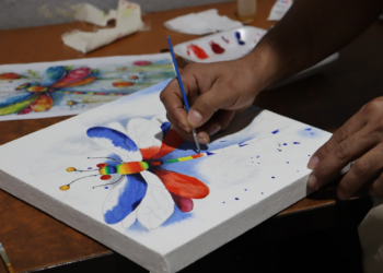 Apoya CEDES Reynosa reinserción social con venta de servicios y artesanías elaboradas por PPLs