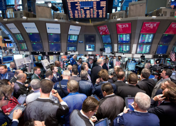 Wall Street frena su racha histórica