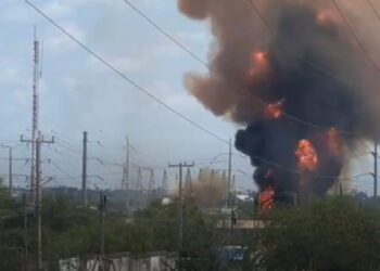 Incendio en subestación de CFE en Reynosa deja sin luz a varias colonias; ya se restableció el 54% del servicio