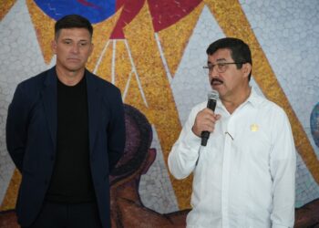 Presentan a Gabriel “El místico” Pereyra como nuevo D. T. del Correcaminos de la UAT