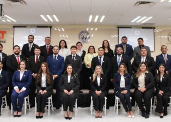 La UAT egresa la primera generación de la Maestría en Negocios Internacionales en Río Bravo