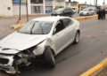 Invasión de carril provoca choque frente al Aeropuerto de Nuevo Laredo