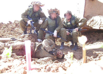 Israel manda “ayuda humanitaria” que no ayuda