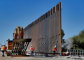Inicia construcción del muro antimigrantes en Arizona