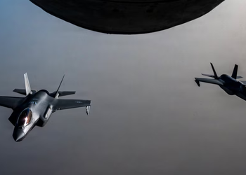 EUA aumenta fuerza militar y guerra económica contra Irán