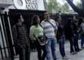 Denuncian desalojo violento de estudiantes en las instalaciones de Canal 11