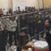 ICE pretende implementar guantes de descarga eléctrica para arrestos migratorios