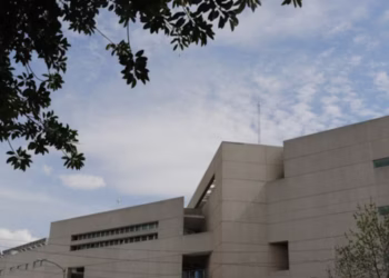 Brote de salmonella afecta a 135 médicos del Hospital General de México; 41 siguen hospitalizados