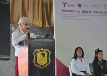 Refrenda secretario de Recursos Hidráulicos compromiso de Tamaulipas con la educación en Díaz Ordaz