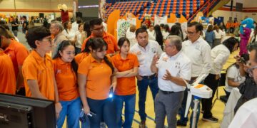 Fomenta UAT la vocación científica en la juventud con el «Día de la Investigación 2026»