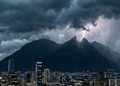 Fuertes lluvias llegan a Nuevo Léon