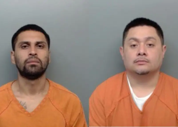 Detienen con K9 a hombres armados en Texas