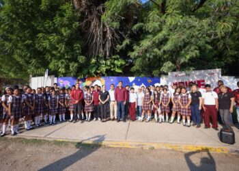 Presente Tamaulipas en la Jornada Nacional de Arte, Cultura y Participación Juvenil con la creación de un mural inspirado en el Día de Muertos